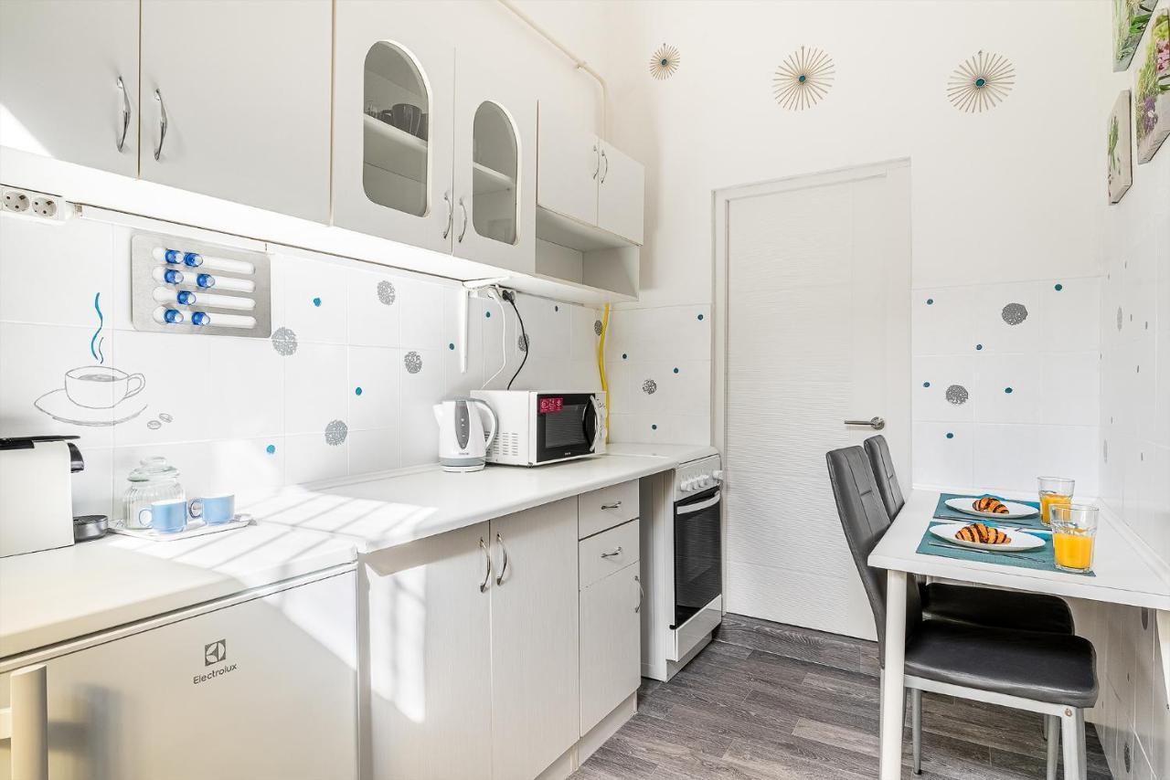 Sunny Dots Apartment - Free Parking! Budapest Esterno foto