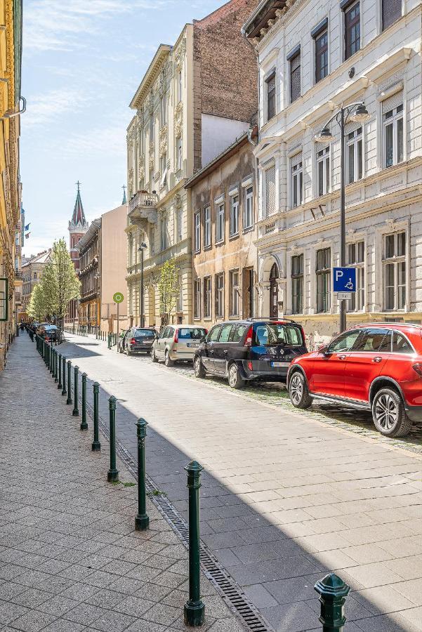 Sunny Dots Apartment - Free Parking! Budapest Esterno foto